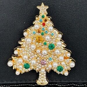 NWT Gold Christmas Tree Fashion Brooch with Rhinestones, Pearls, and Crystals